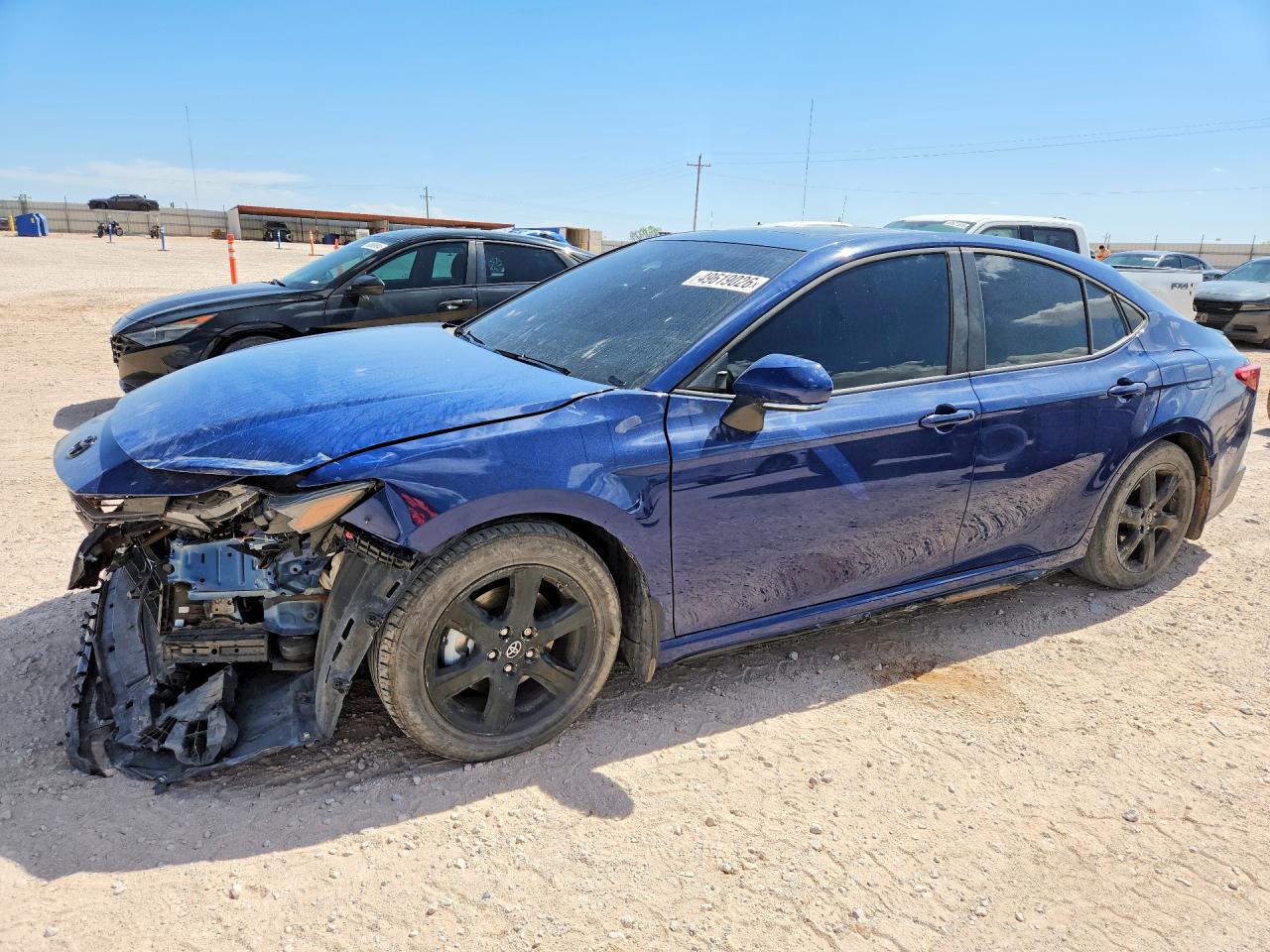 Salvage Toyota Camry Image