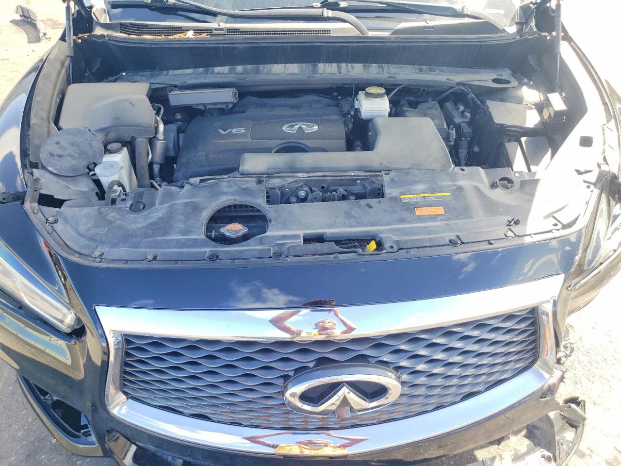 INFINITI Qx Luxe