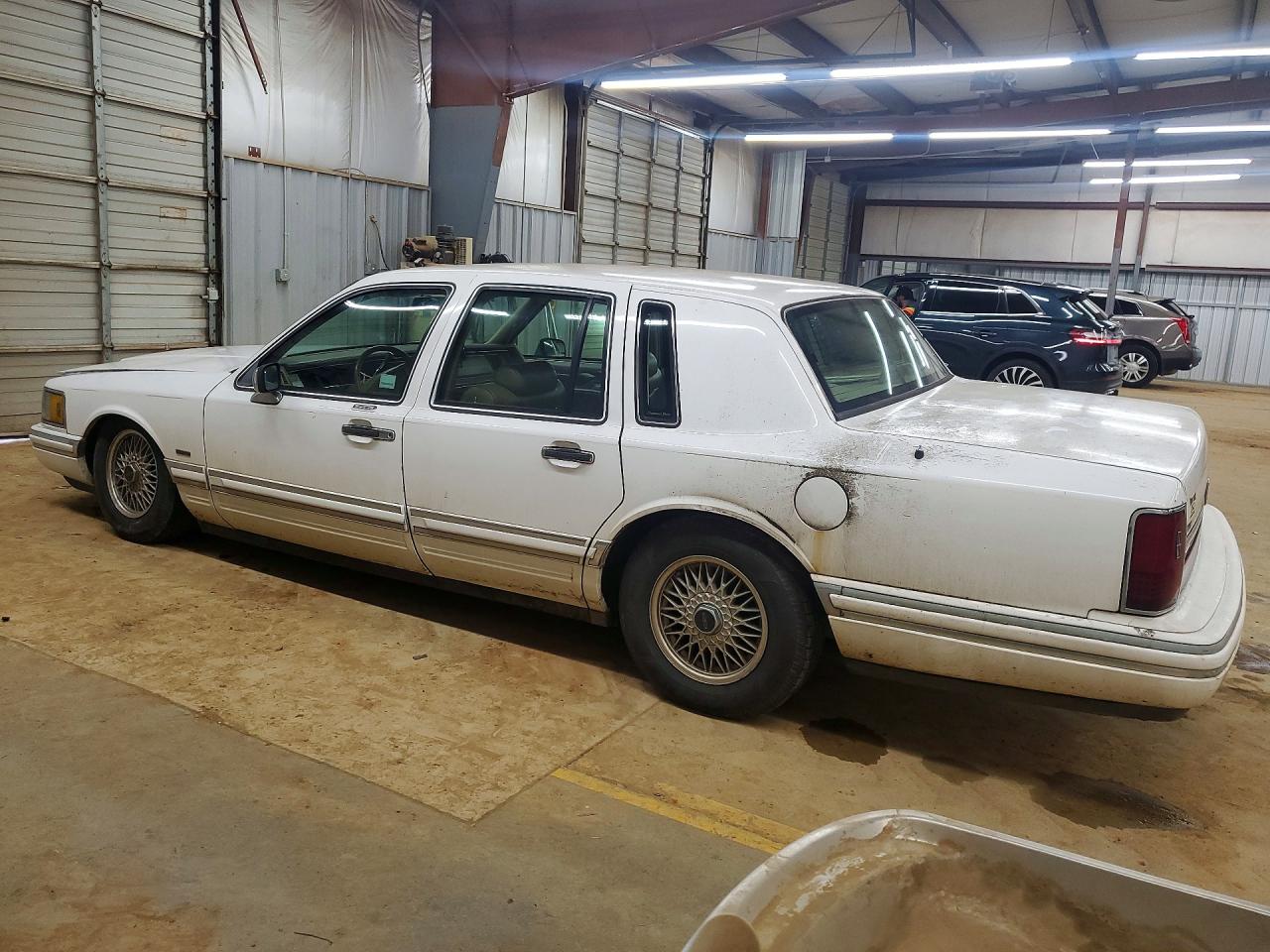 Lincoln Towncar Signature