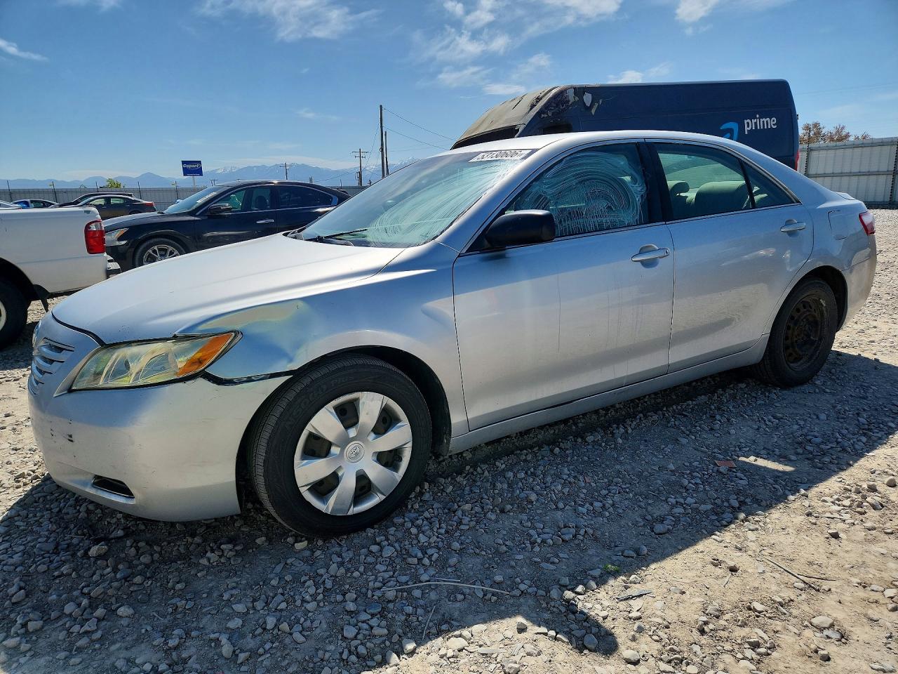 Salvage Toyota Camry Image