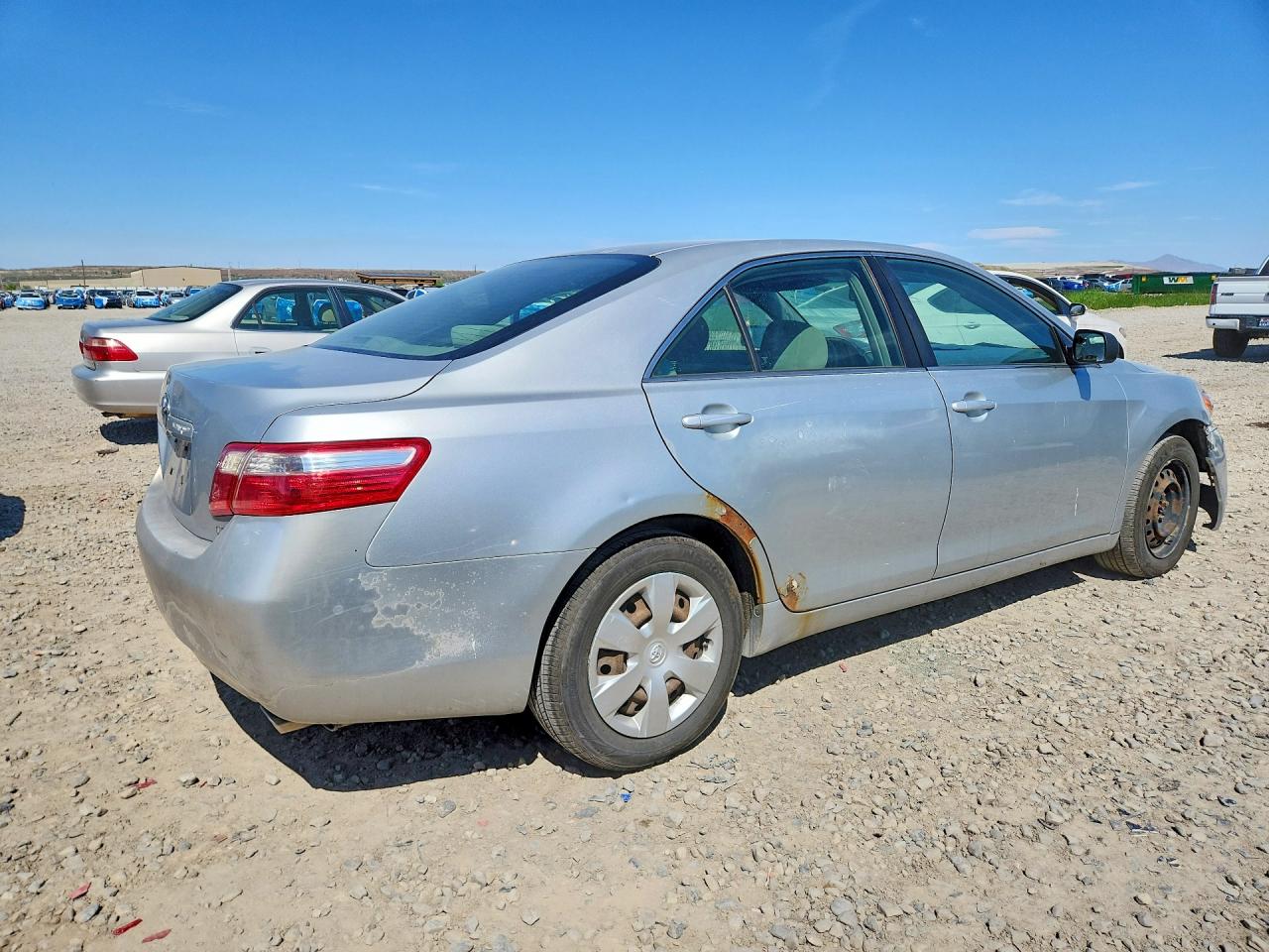 Toyota Camry Le V6