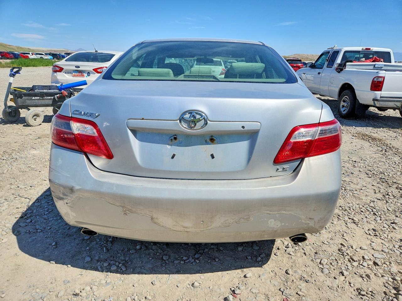 Toyota Camry Le V6