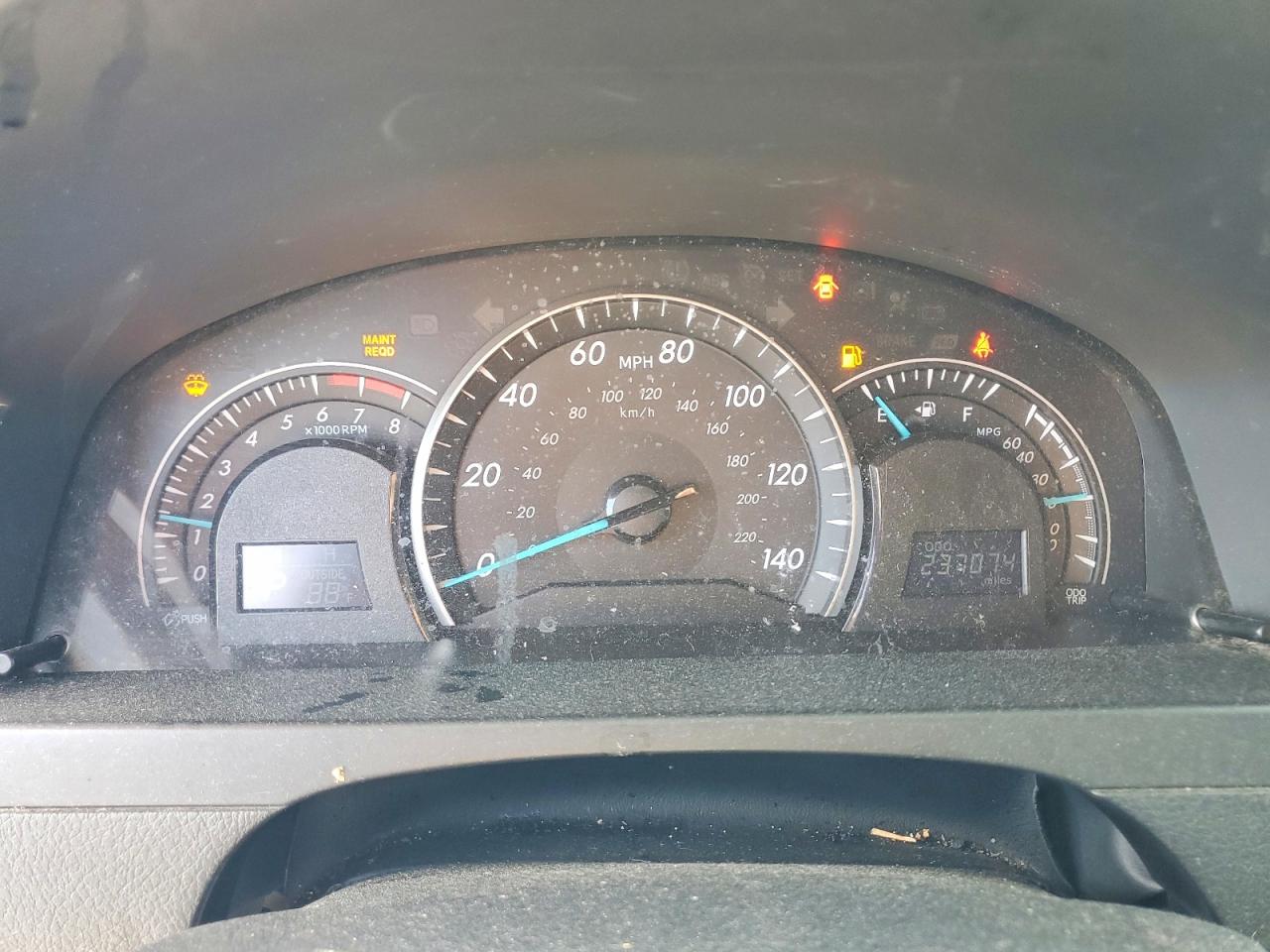 Toyota Camry Le
