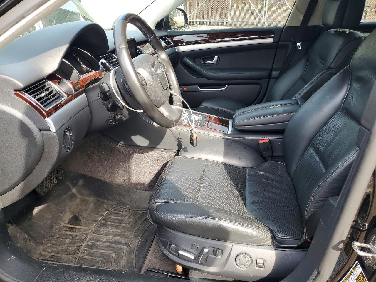 Audi A8 Quattro