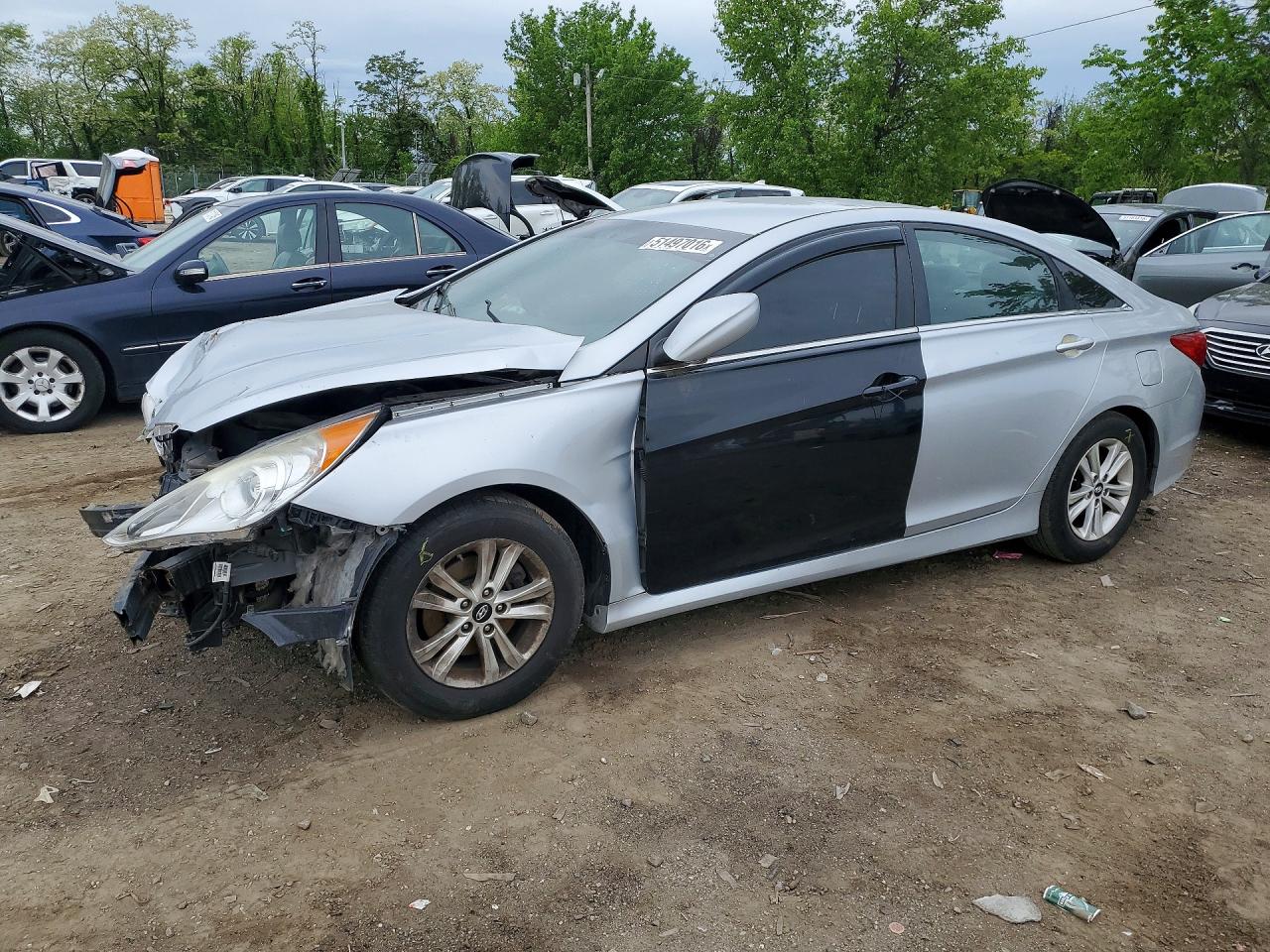 Salvage Hyundai SONATA Image