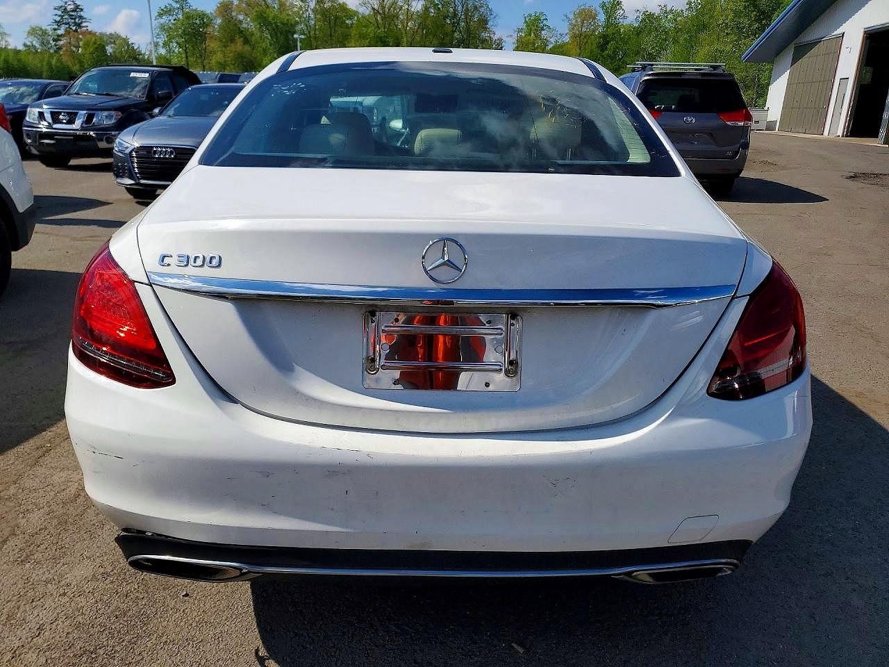 Mercedes-Benz C-Class 300