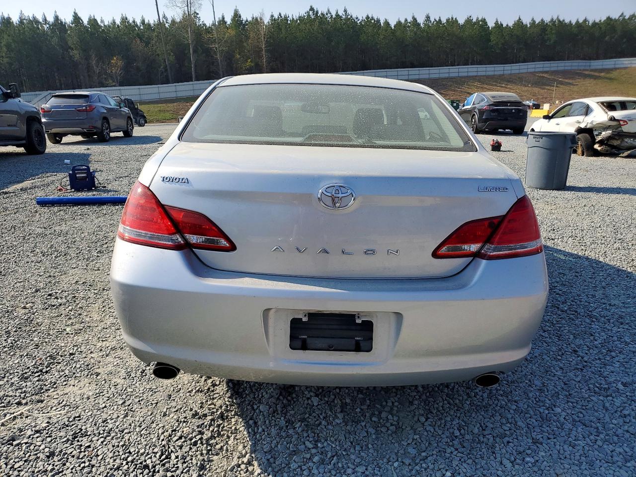 Toyota Avalon Limited