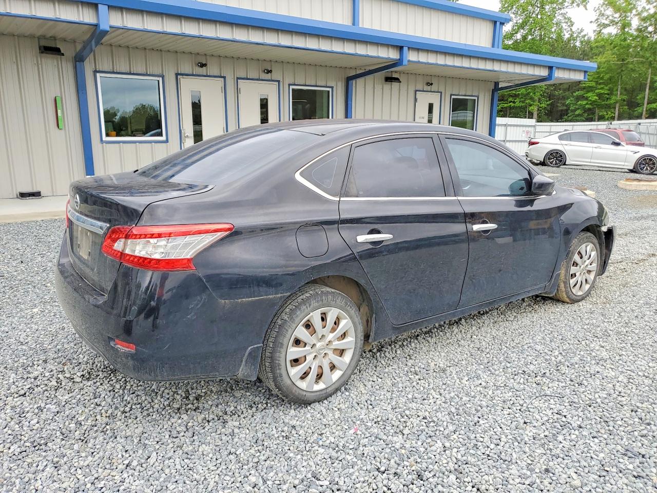 Nissan Sentra S