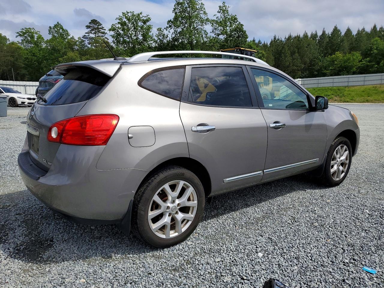 Nissan Rogue S