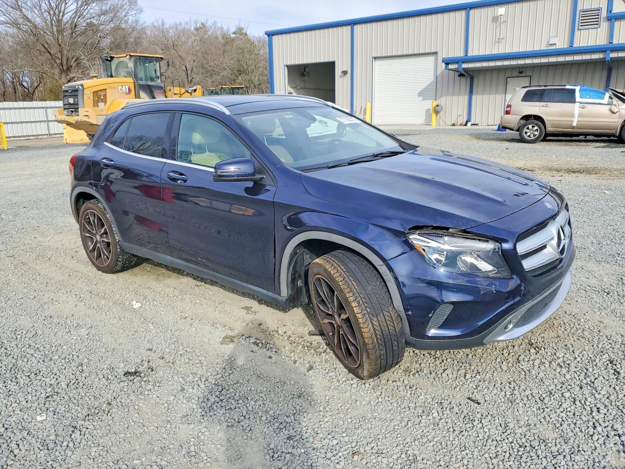 Mercedes-Benz GLA 250