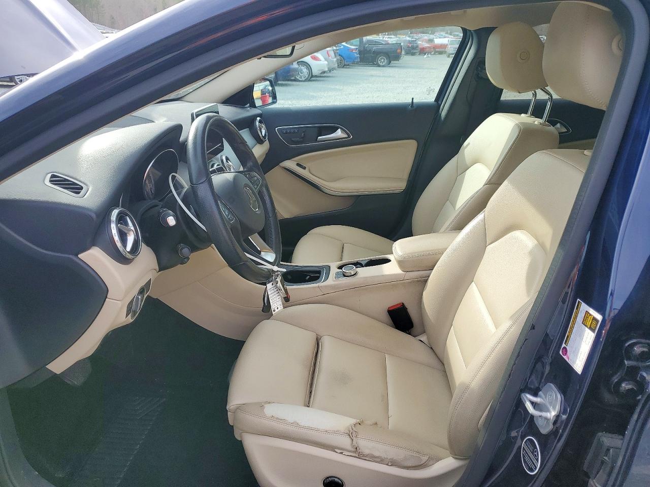 Mercedes-Benz GLA 250