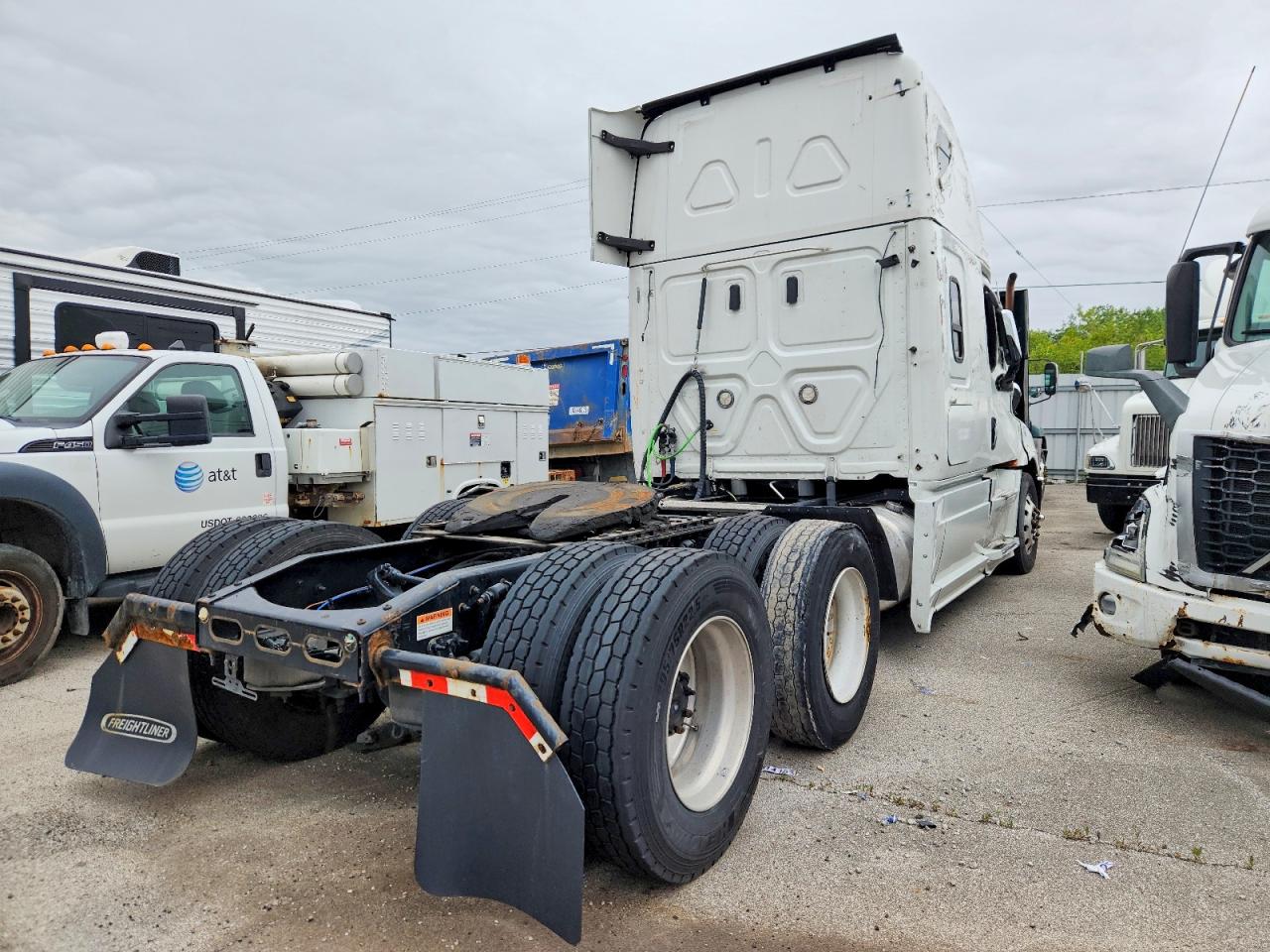 Freightliner Cascadia 126