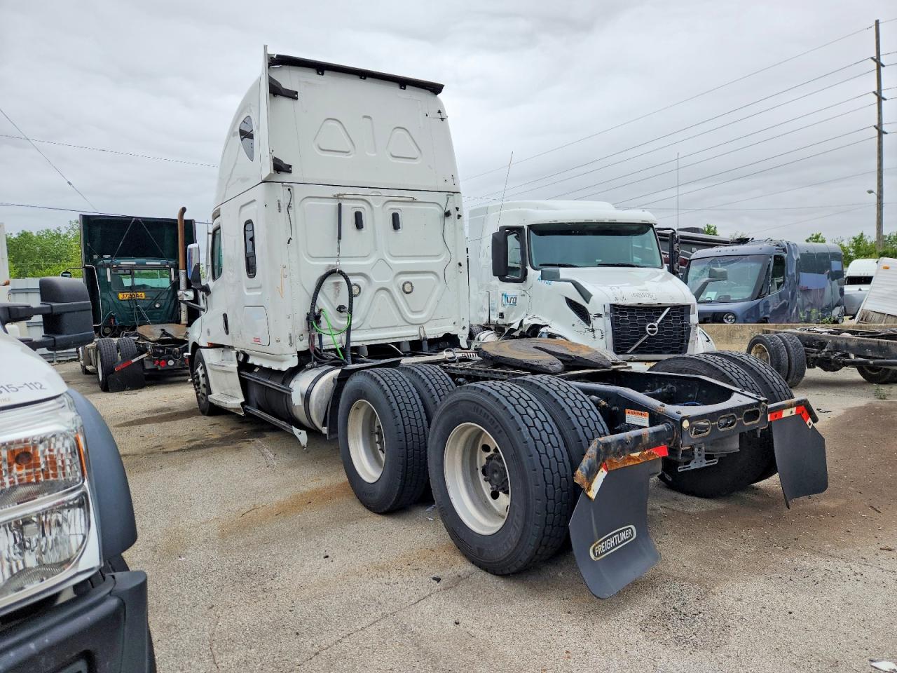 Freightliner Cascadia 126