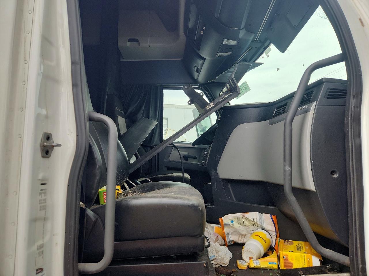 Freightliner Cascadia 126