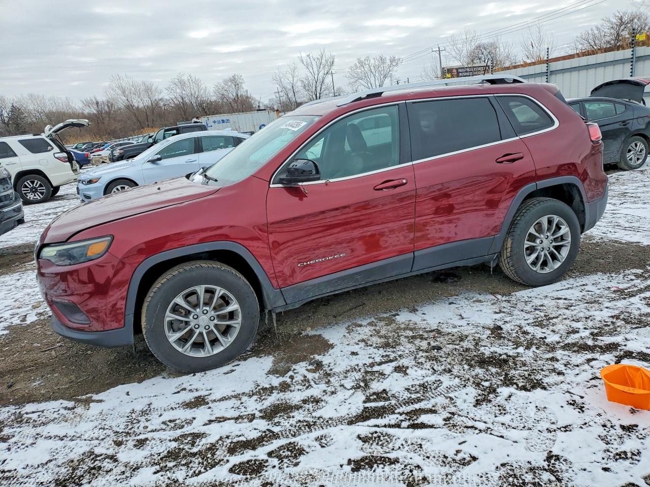 Salvage Jeep Grand Cherokee Image