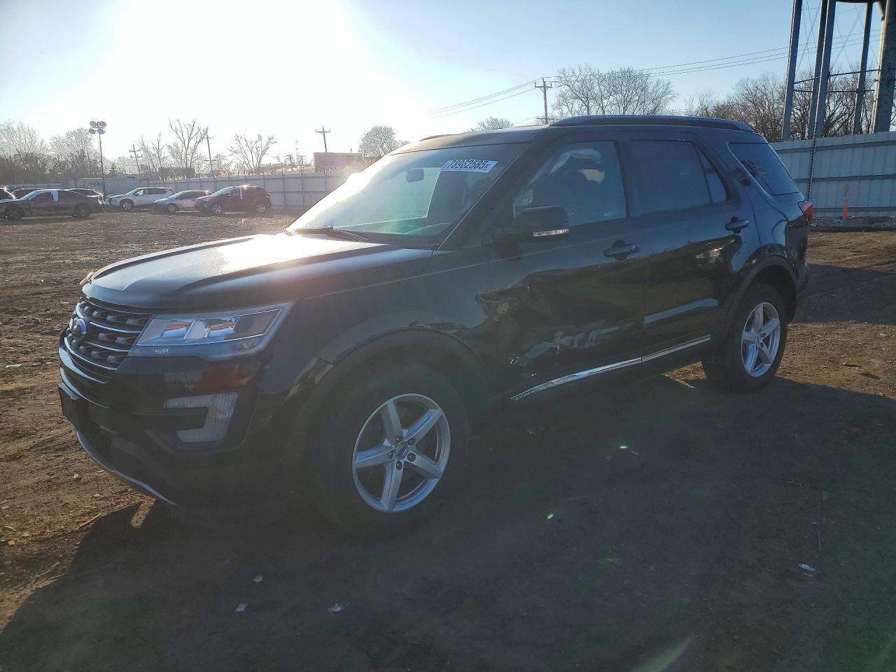 Salvage Ford Explorer Image