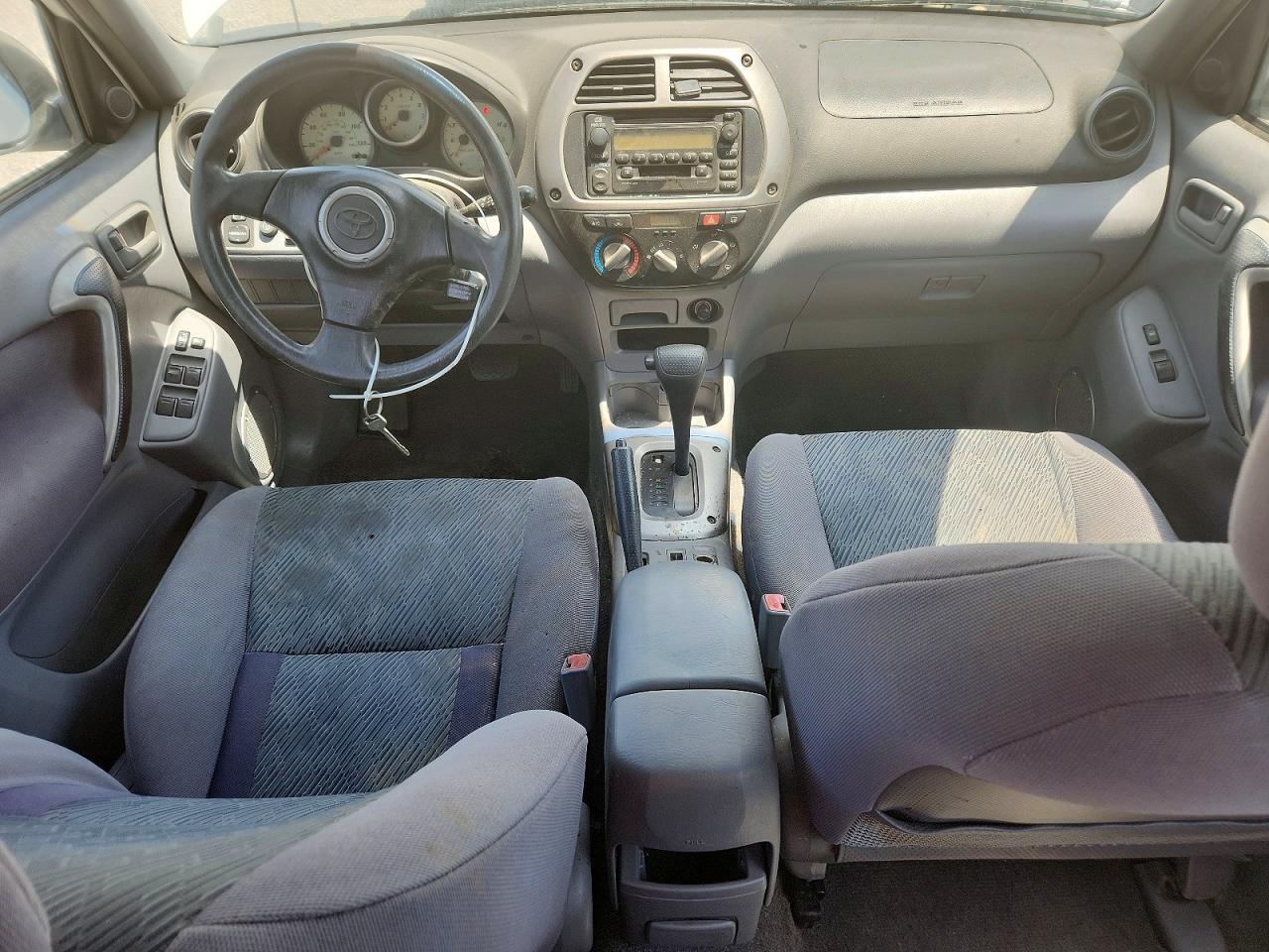 Toyota RAV4 Base