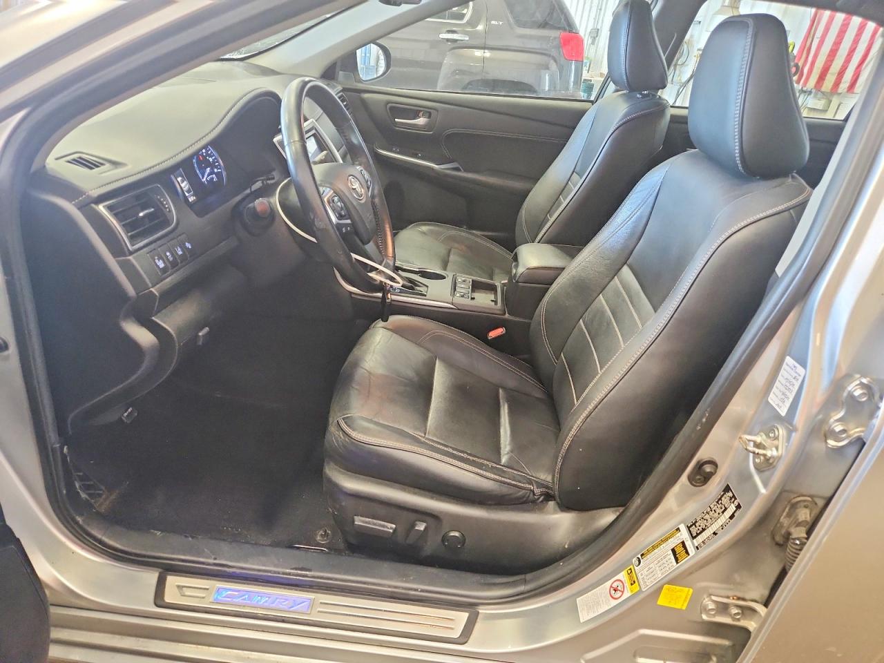 Toyota Camry Xle