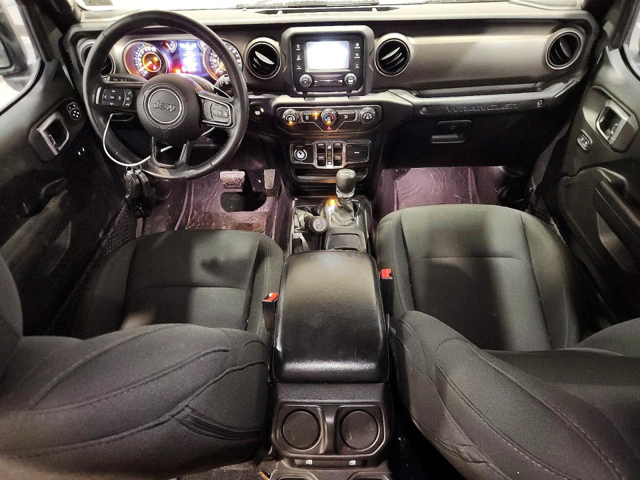 Jeep Wrangler Sport