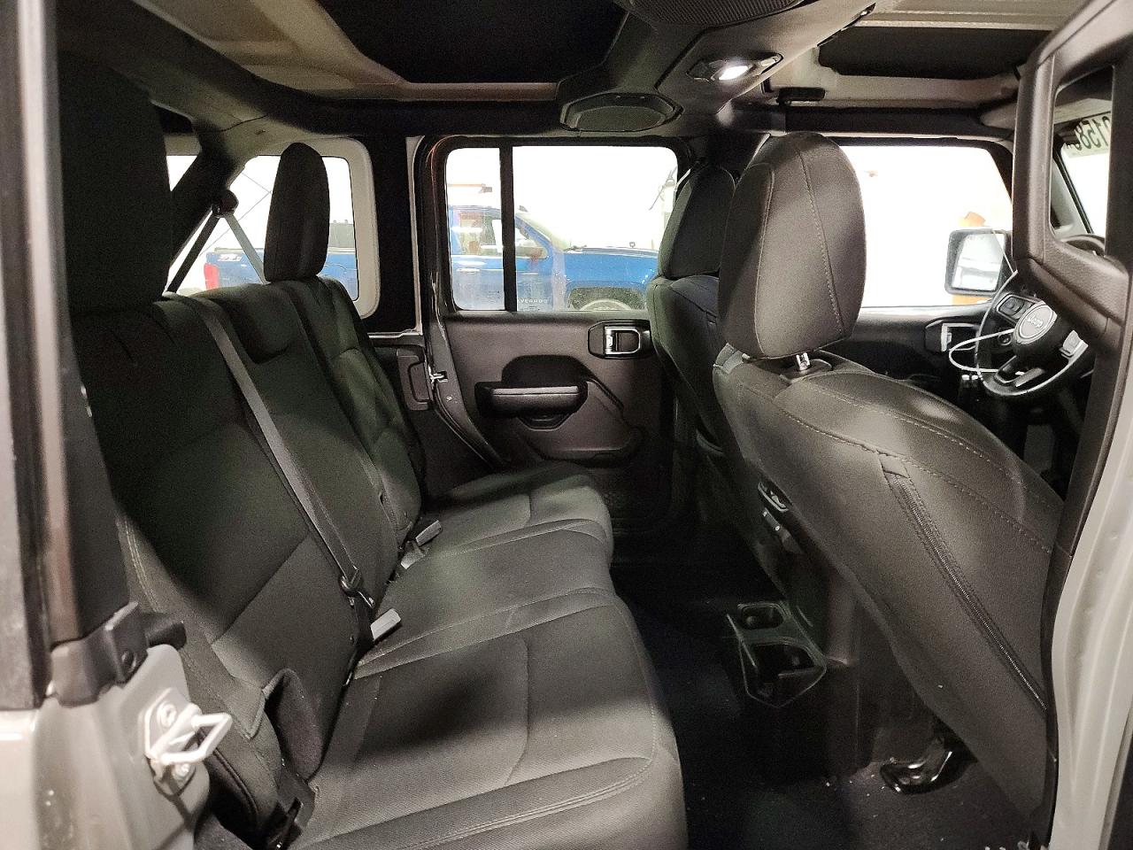 Jeep Wrangler Sport