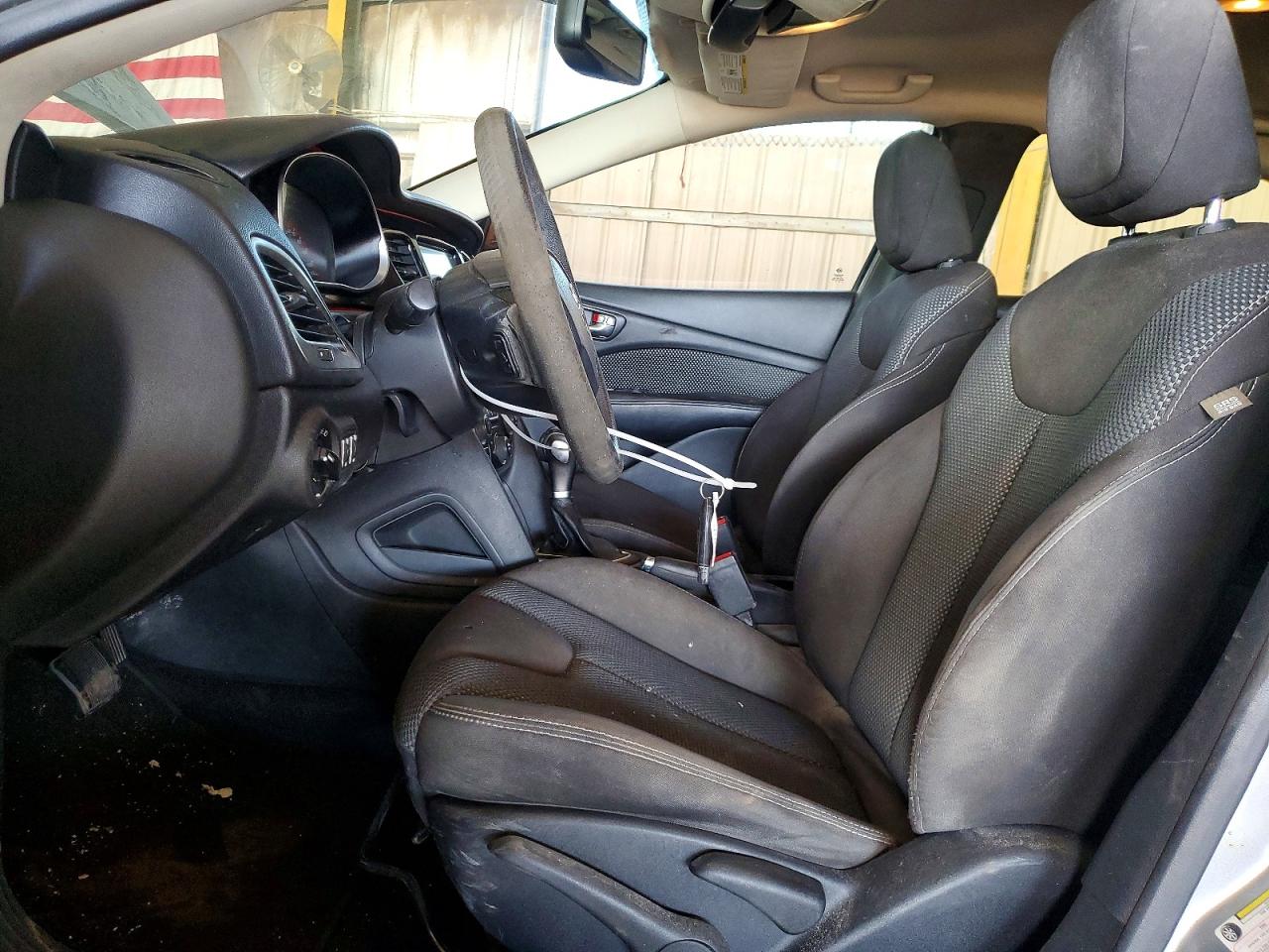 Dodge Dart Sxt