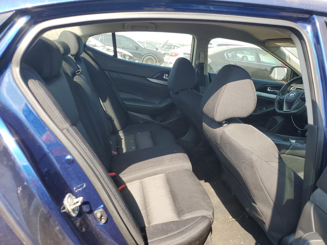 Nissan Maxima 3.5s