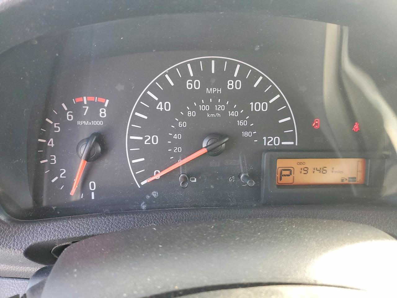 Nissan Nv 2.5s