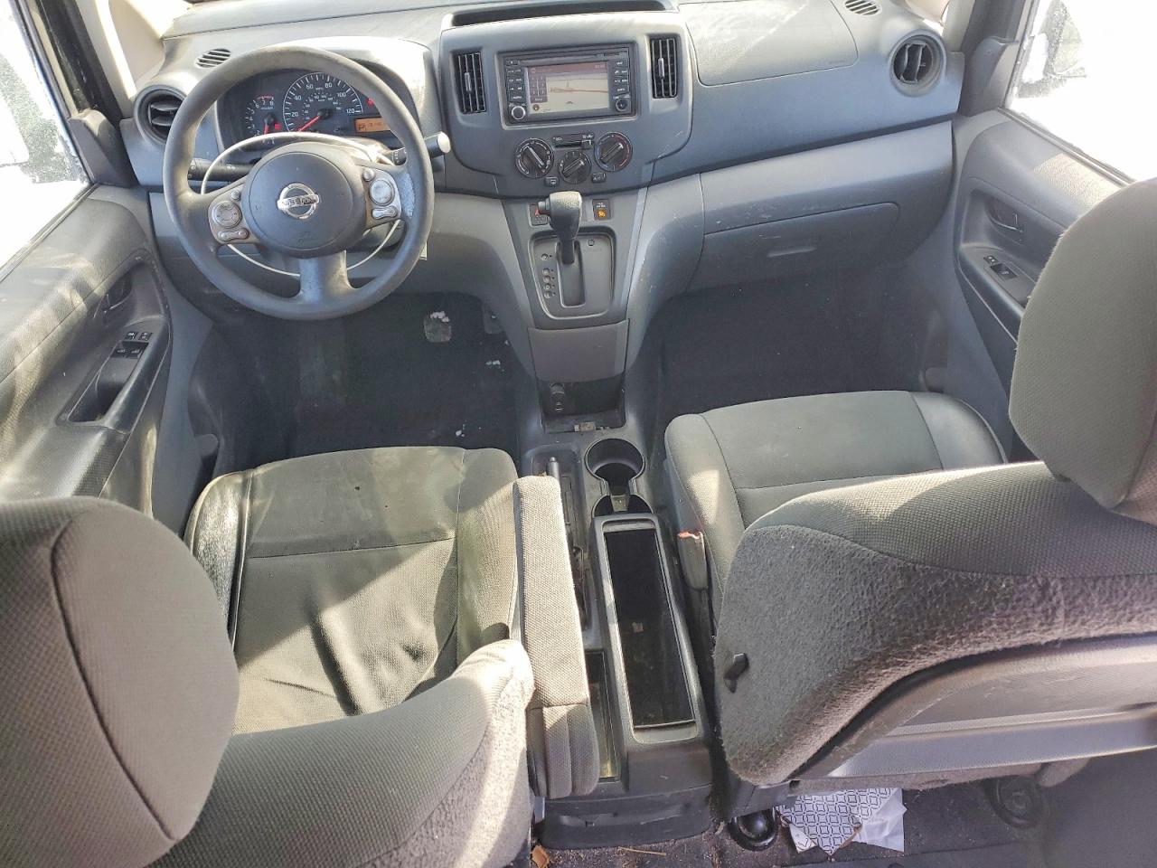 Nissan Nv 2.5s
