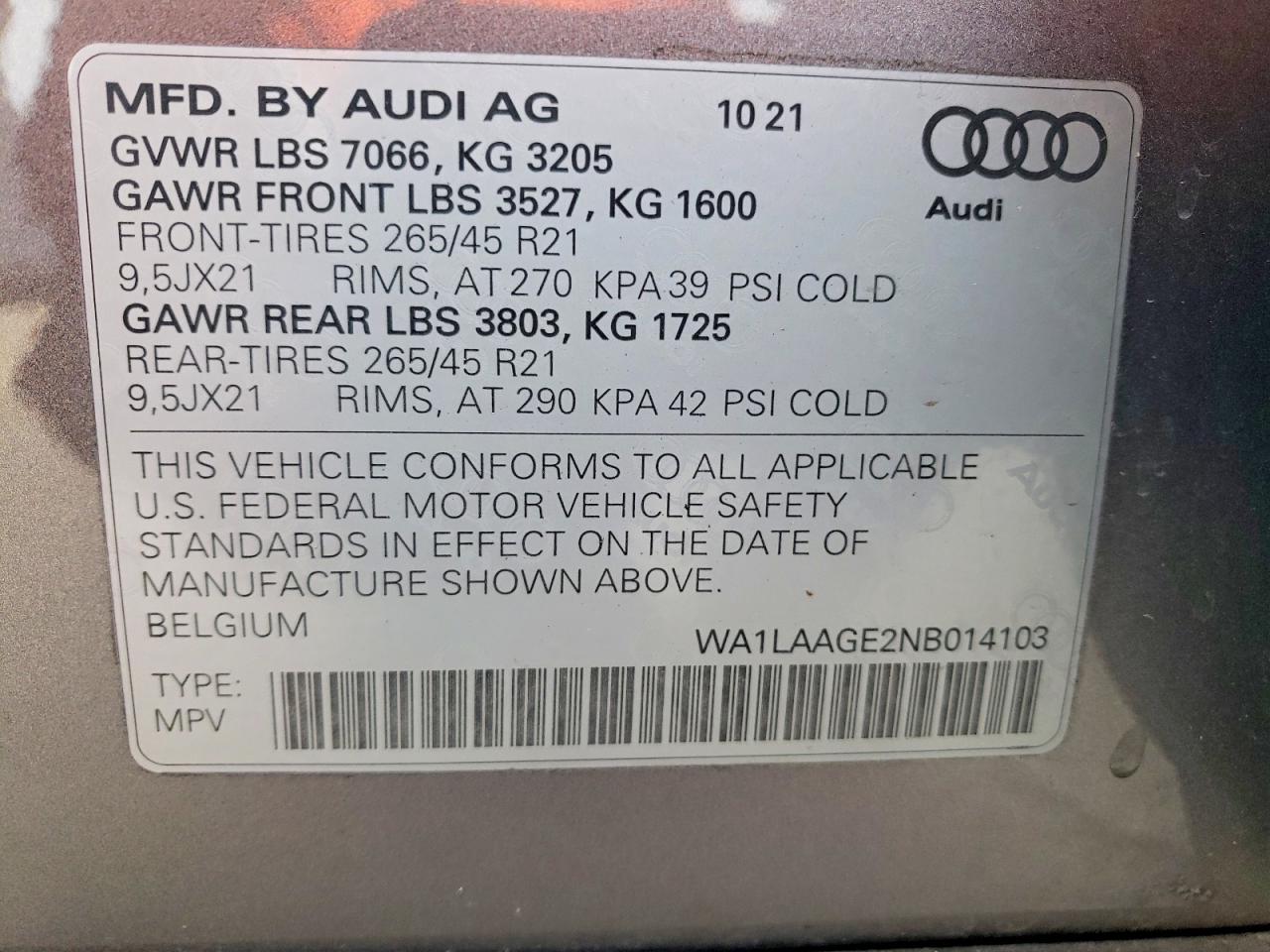 Audi e-tron Premium Plus