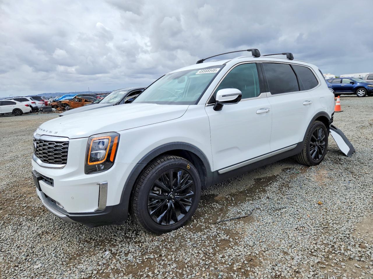 Salvage Kia Telluride Image
