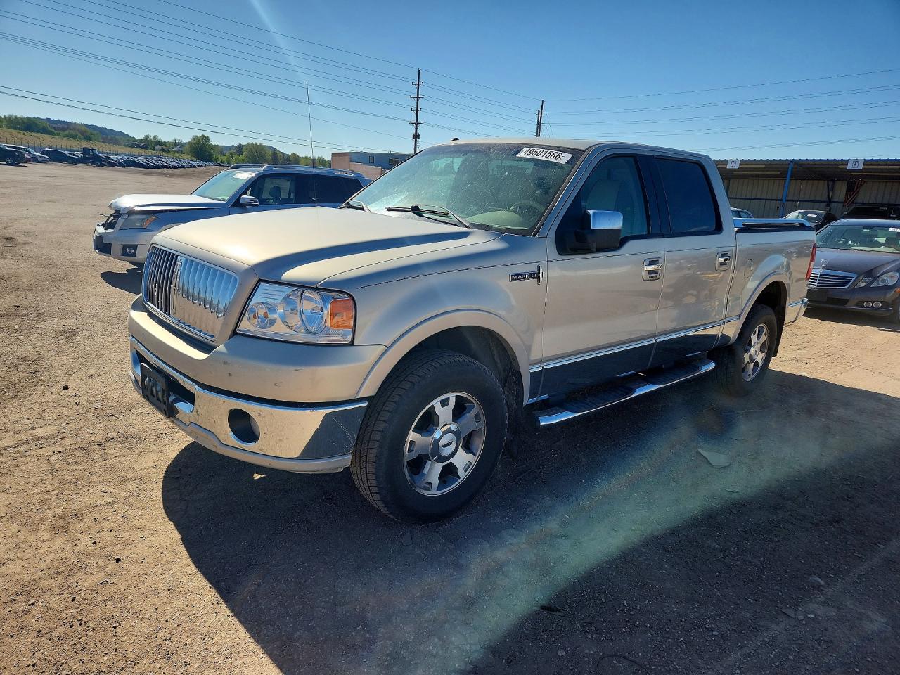 Salvage Lincoln Mark LT Image