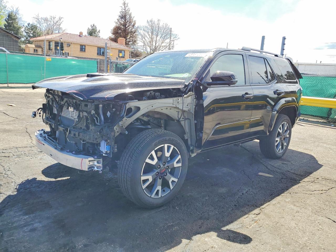Salvage Toyota 4Runner Image
