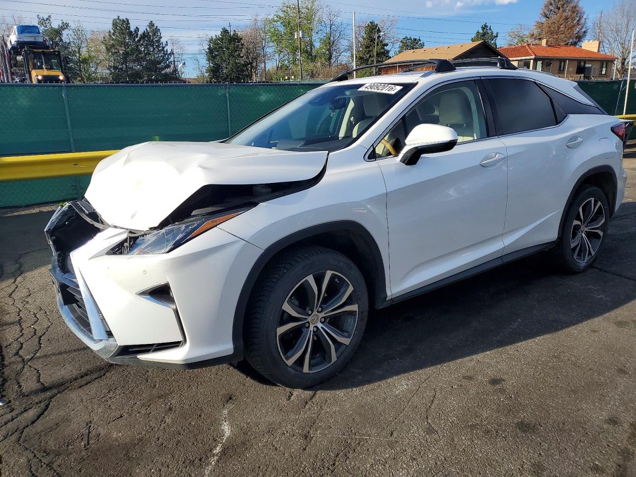 Salvage Lexus RX Image