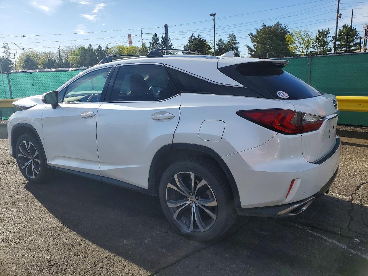 Lexus RX Base