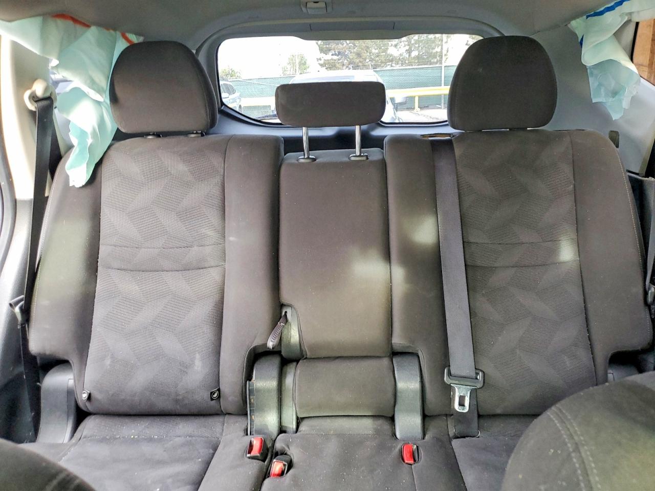 Nissan Rogue S