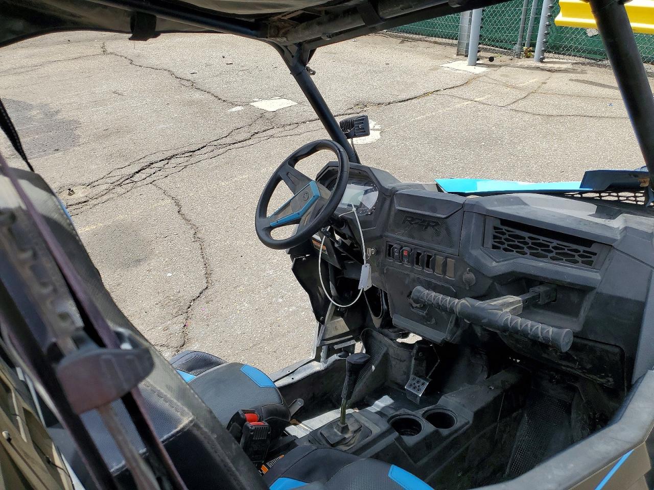 Polaris RZR