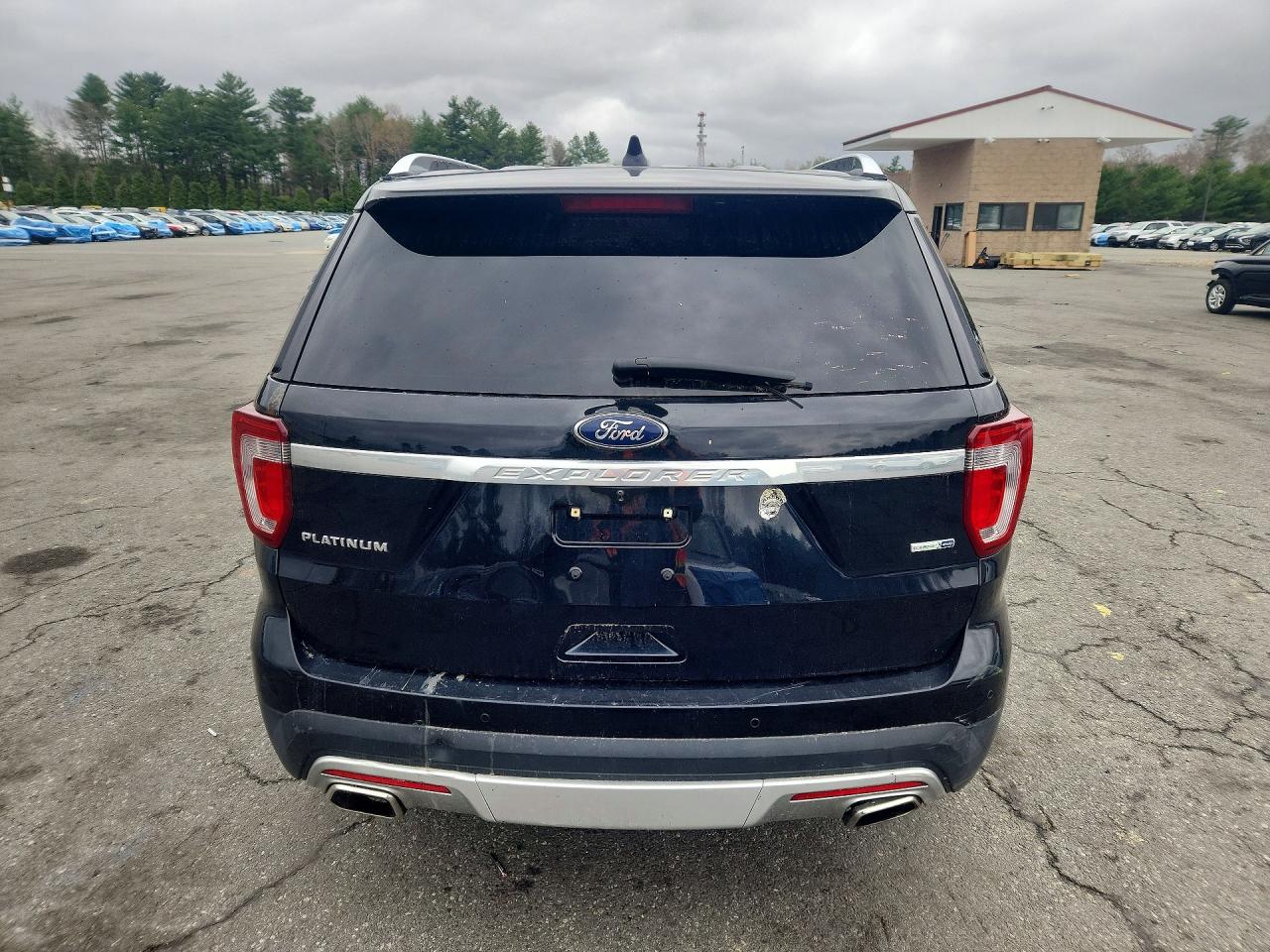 Ford Explorer Platinum