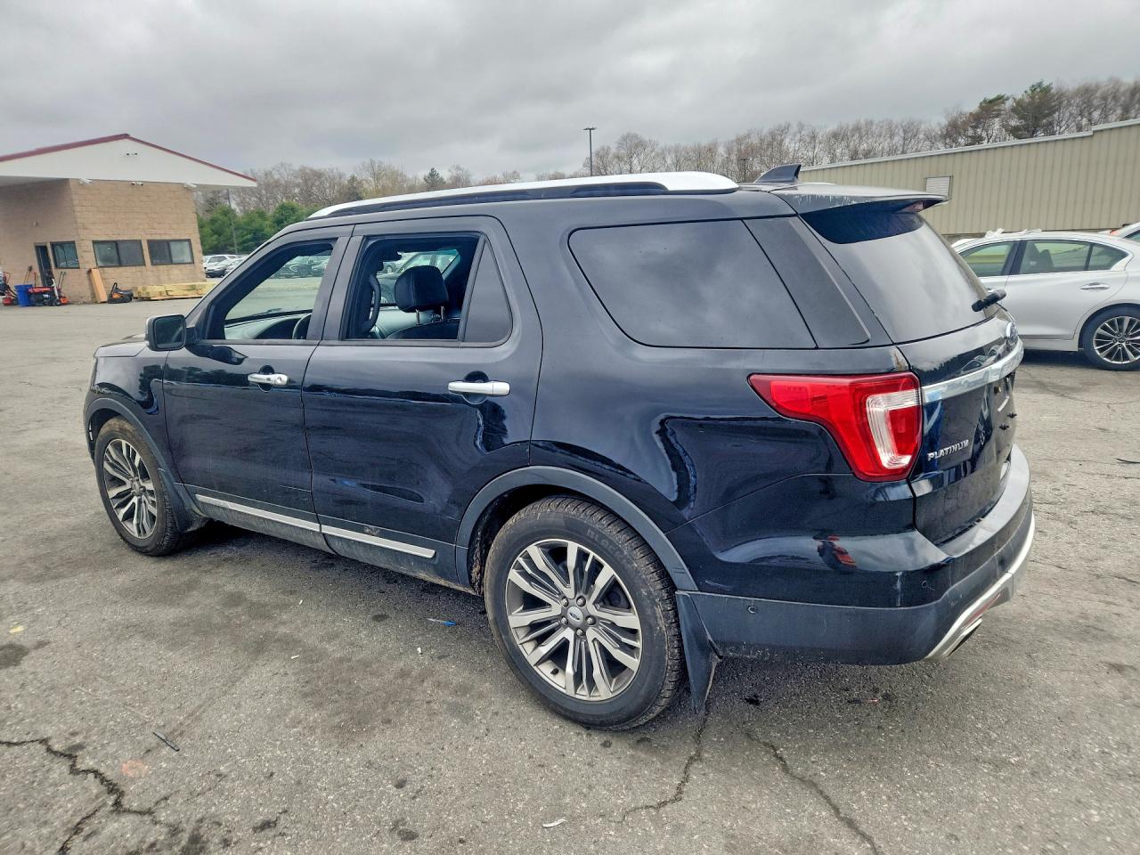 Ford Explorer Platinum