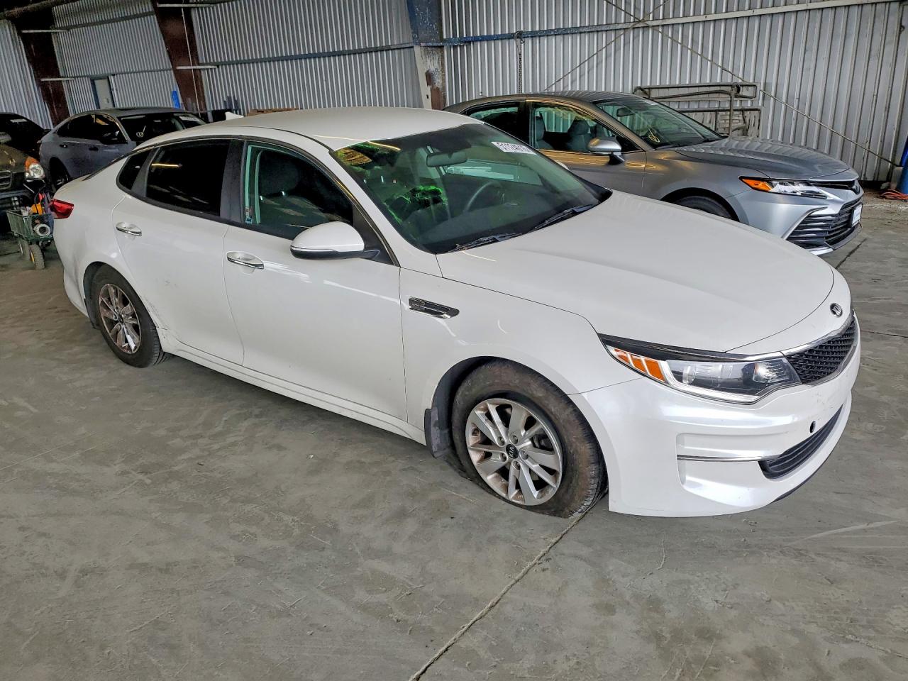 Kia Optima Lx