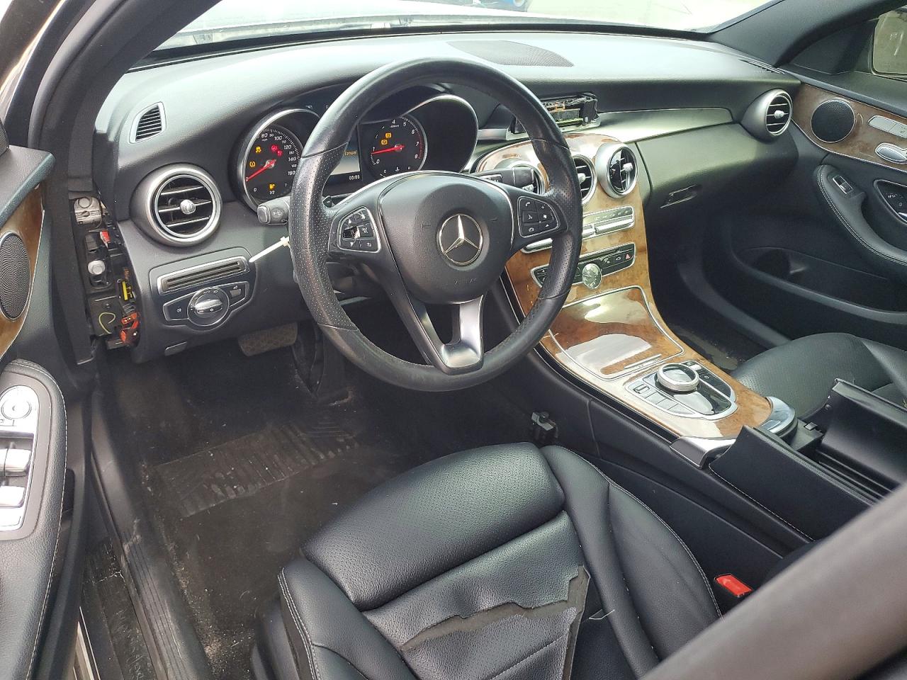 Mercedes-Benz C-Class 300