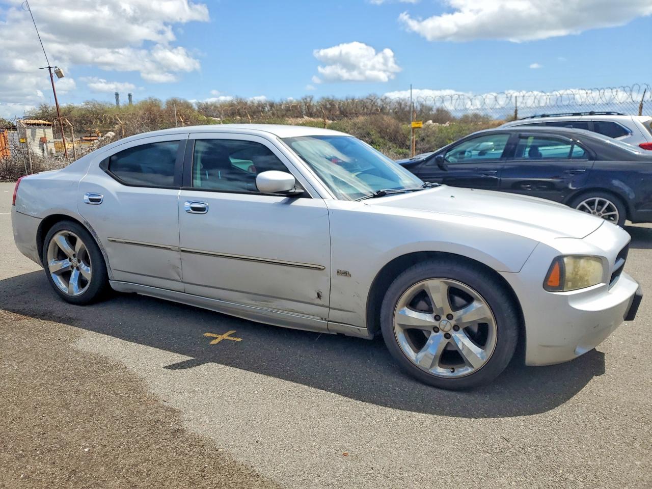 Dodge Charger Sxt