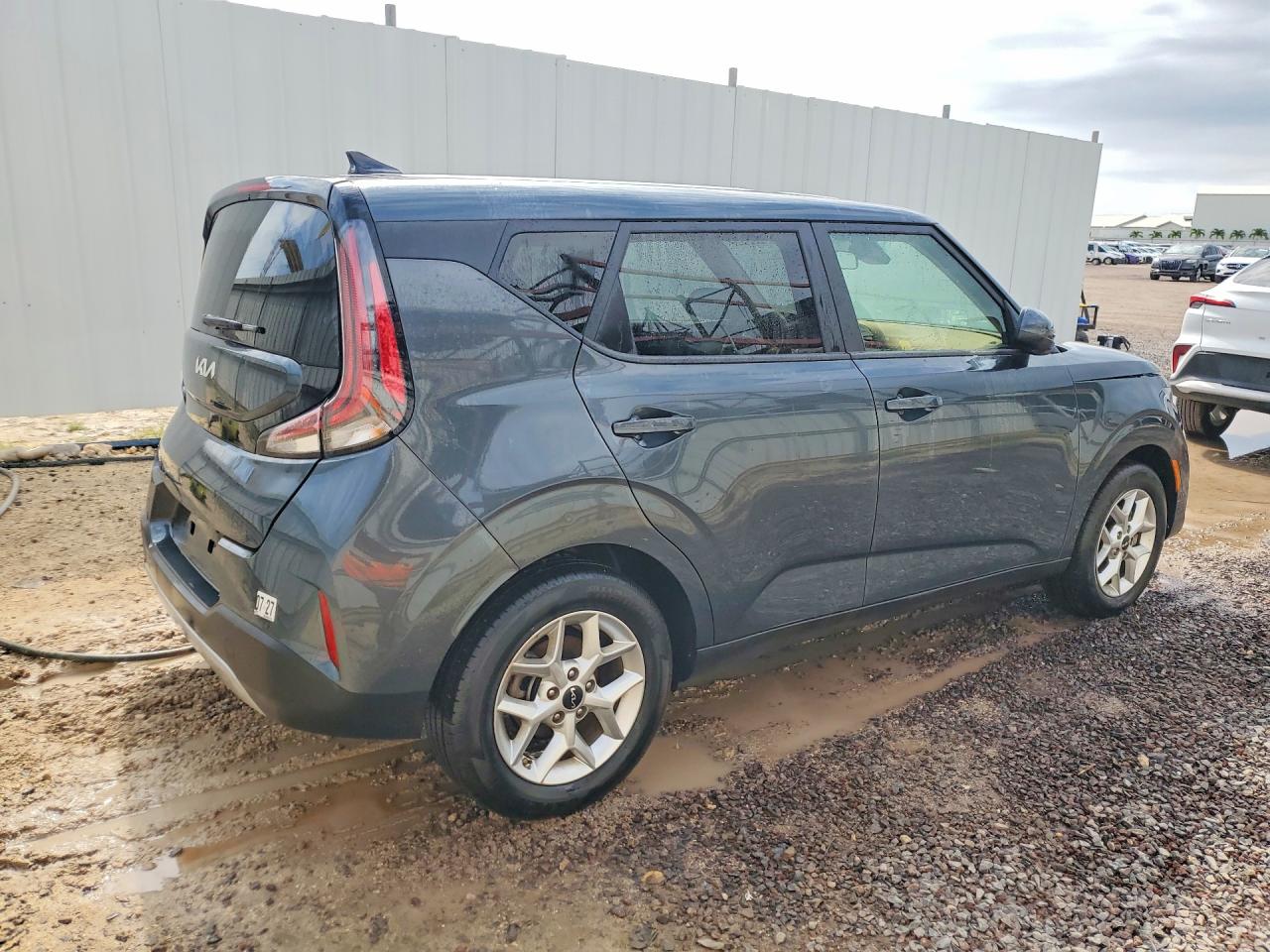 Kia Soul Lx