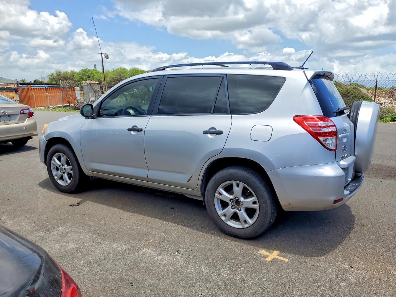 Toyota RAV4 Base