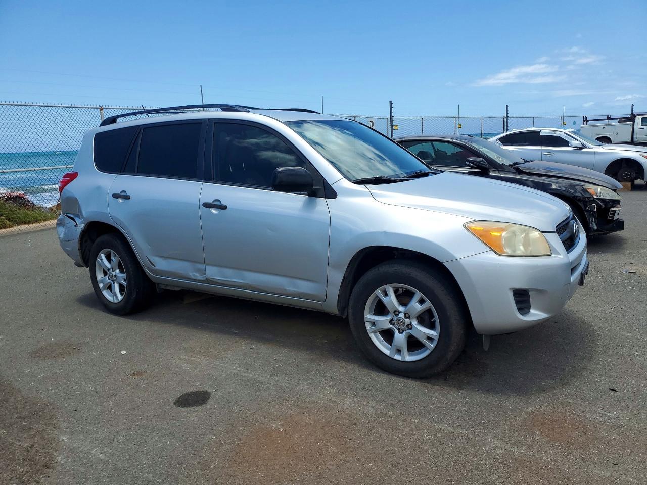 Toyota RAV4 Base