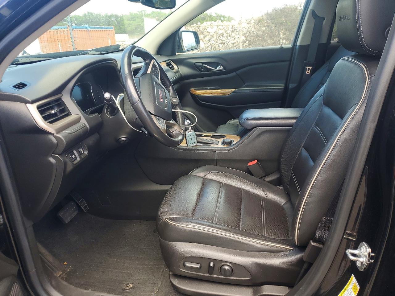 GMC Acadia Denali