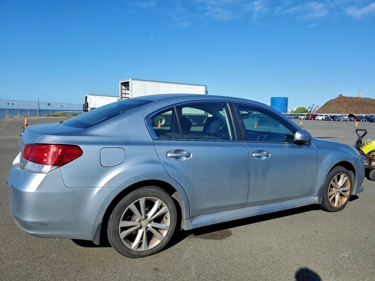 Subaru Legacy 2.5i Premium