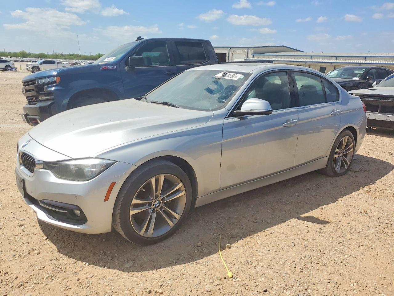 Salvage BMW 3 Series Image