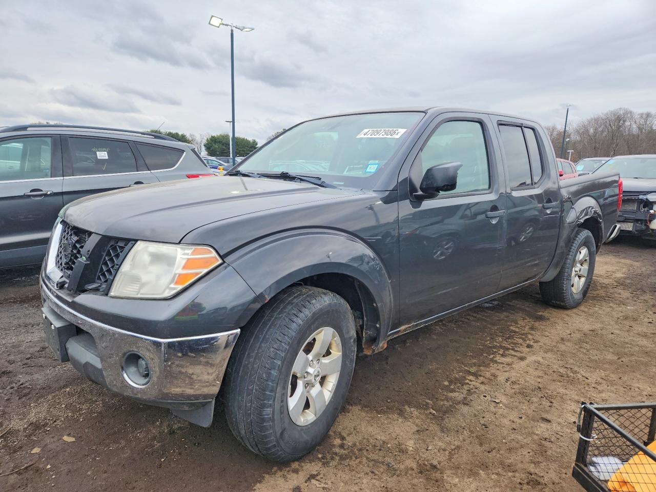 Salvage Nissan Frontier Image