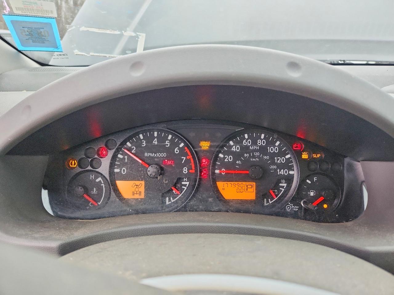 Nissan Frontier Se V6