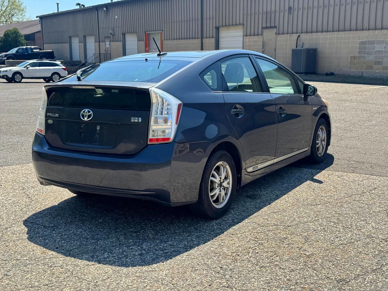 Toyota Prius Two